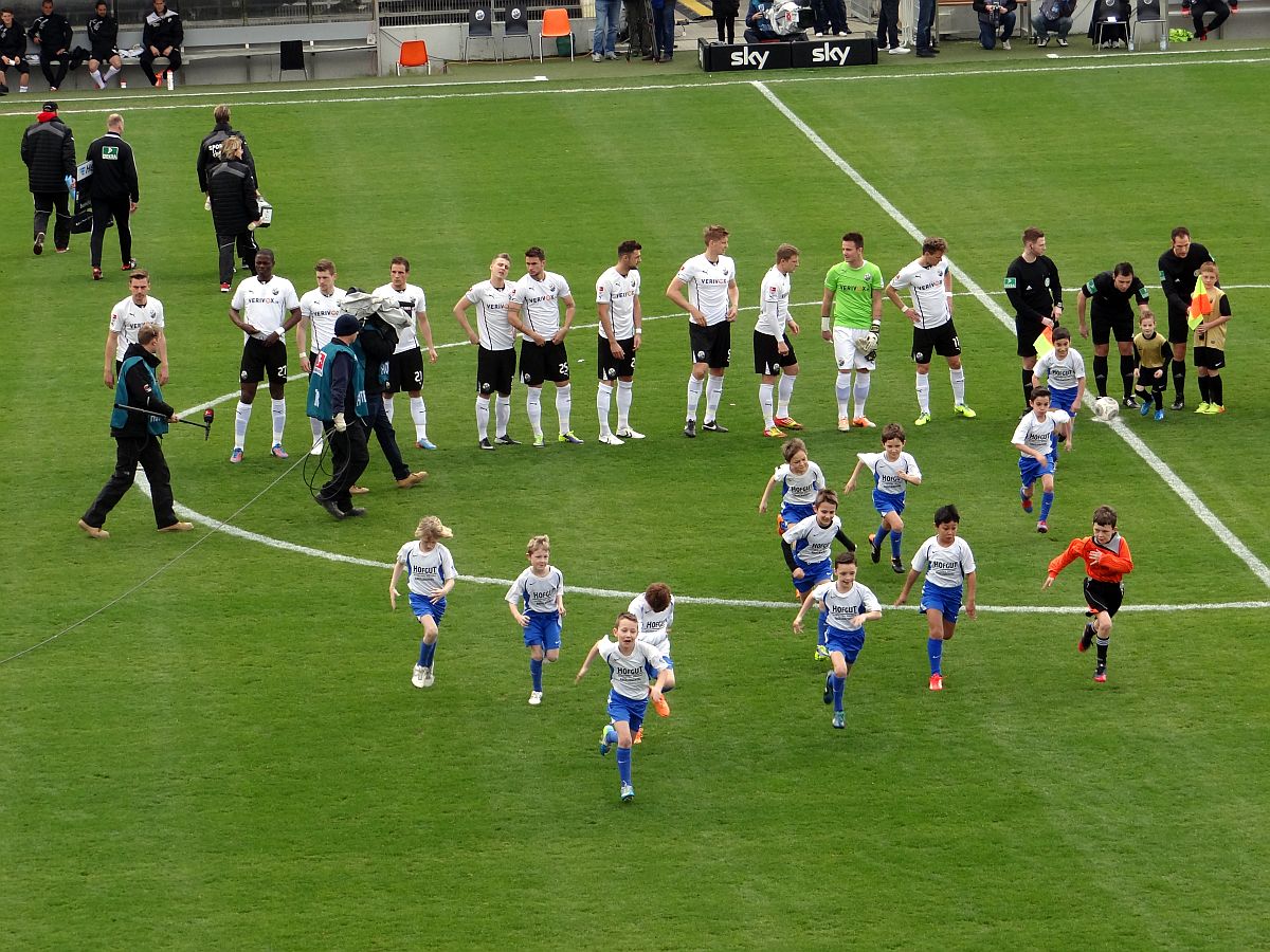 SVS siegt 1:0 gegen Arminia Bielefeld – 9 Punkt Abstand zum Relegationsplatz
