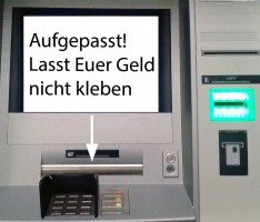 Vorsicht Cash-Trapping: Polizei warnt vor „klebrigen“ Geldautomaten
