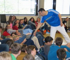 Cybermobbing auf der Bühne: Wie die Zukunft eines jungen Fußballers zerstört wird