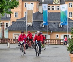 à l’amitié – 6. European Cycling Tour macht Station in Schwetzingen