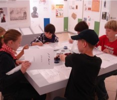 Schreibwerkstatt für Jugendliche mit Andrea Liebers im Museum