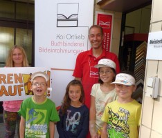 „Türöffner-Tag“ der Sendung mit der Maus in der Buchbinderei Ortlieb