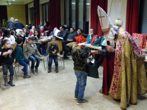 Der Nikolaus kam ins Begegnungscafé