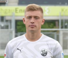 Aleksandr Zhirov verlängert beim SV Sandhausen