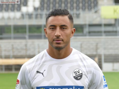 Doppelpack von Aziz Bouhaddouz – </br>SV Sandhausen schlägt VfB Stuttgart mit 2:1