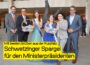 Schwetzinger Spargelhoheiten bringen „weißes Gold“ in den Landtag